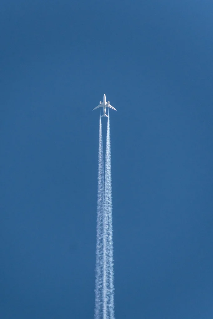 Jet Aircraft with contrails
